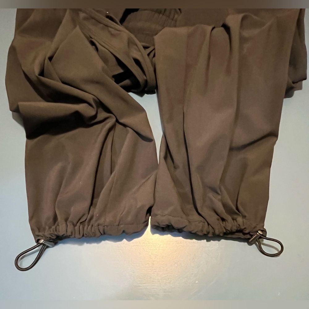 Abercrombie & Fitch Travelers Cargo Jumpsuit - Picture 9 of 14